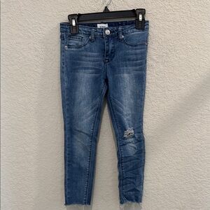 Hudson  Blue Distressed little Girls Jeans size 6